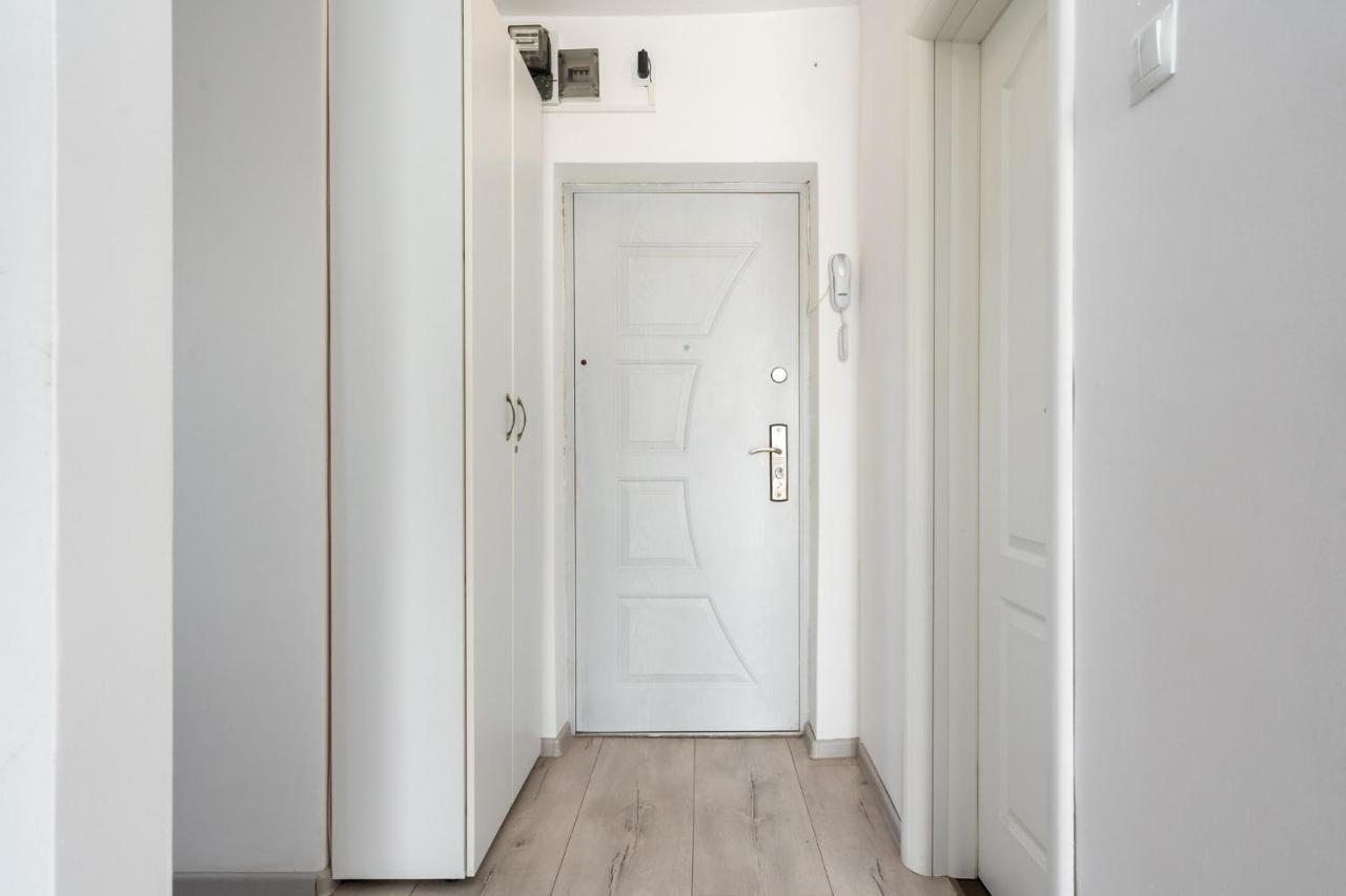 Central Apartment Tower Bucharest Luaran gambar